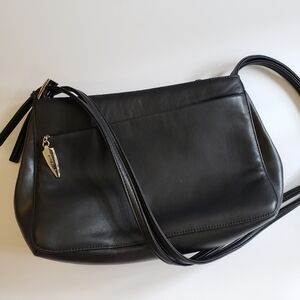 Aurielle Black Leather Classic Shoulder Bag EUC